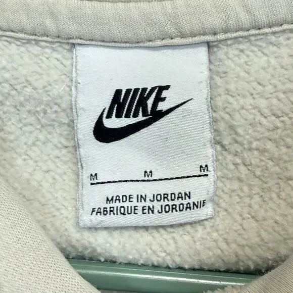 Nike Sportswear Club Fleece Pullover Hoodie Mens Medium Light Bone BV2654-072 - Picture 4 of 9